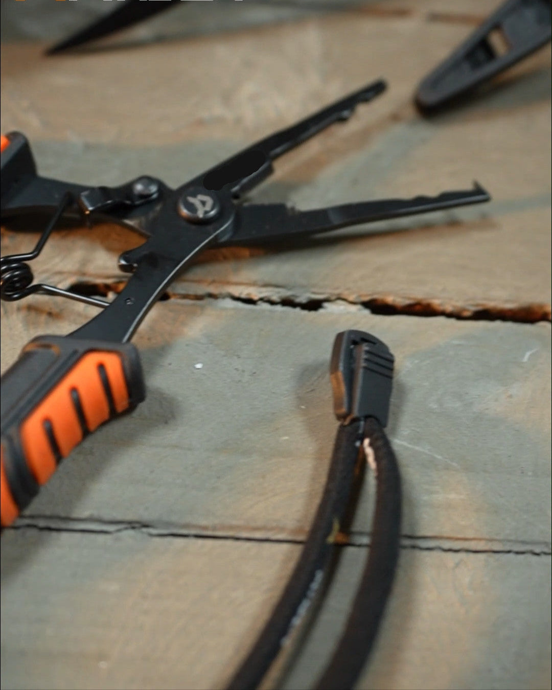 WaveCutter - Stainless Steel Fishing Knife